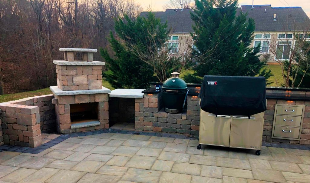 Must Have Outdoor Kitchen